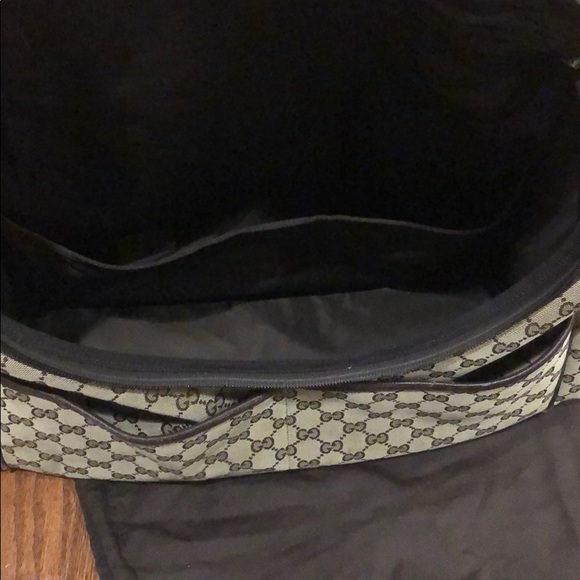 Gucci authentic diaper bag - Picture 7 of 9